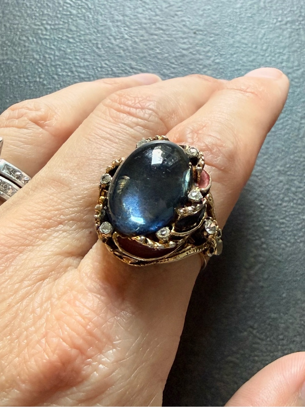 Elegant Vintage Blue Cabochon Ring with Enamel and Rhinestone Details Adjustable